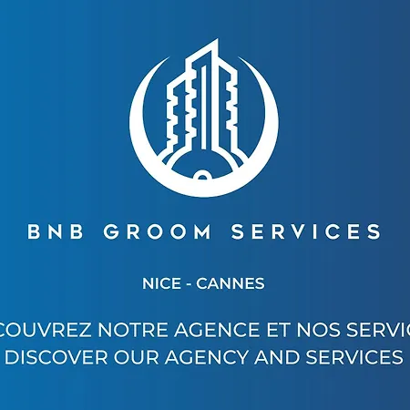 2 Bdr Heart Old Town Appartamento *