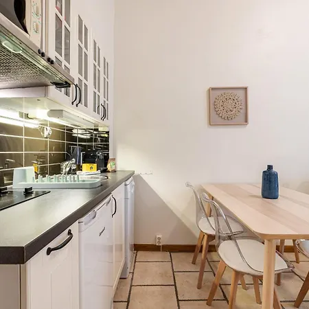 2 Bdr Heart Old Town Appartamento Nizza