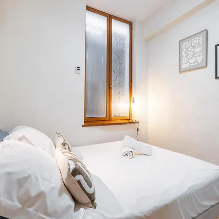 2 Bdr Heart Old Town Νίκαια