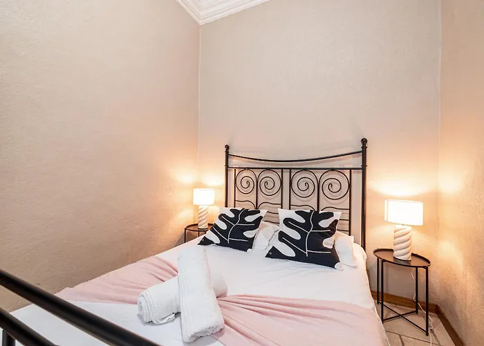 2 Bdr Heart Old Town شقة نيس